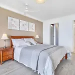 Stunning 2Br Beachfront Sub-Penthouse
